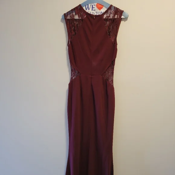 Saved by the Dress Maroon mermaid style - Picture 3 of 4